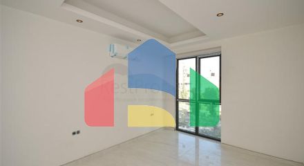 Квартира 1+1 в комплексе премиум класса на первой береговой линии в Махмутларе