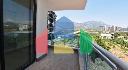 One-bedroom apartment with panoramic mountain views in the Mahmutlar area