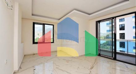 One-bedroom apartment with panoramic mountain views in the Mahmutlar area