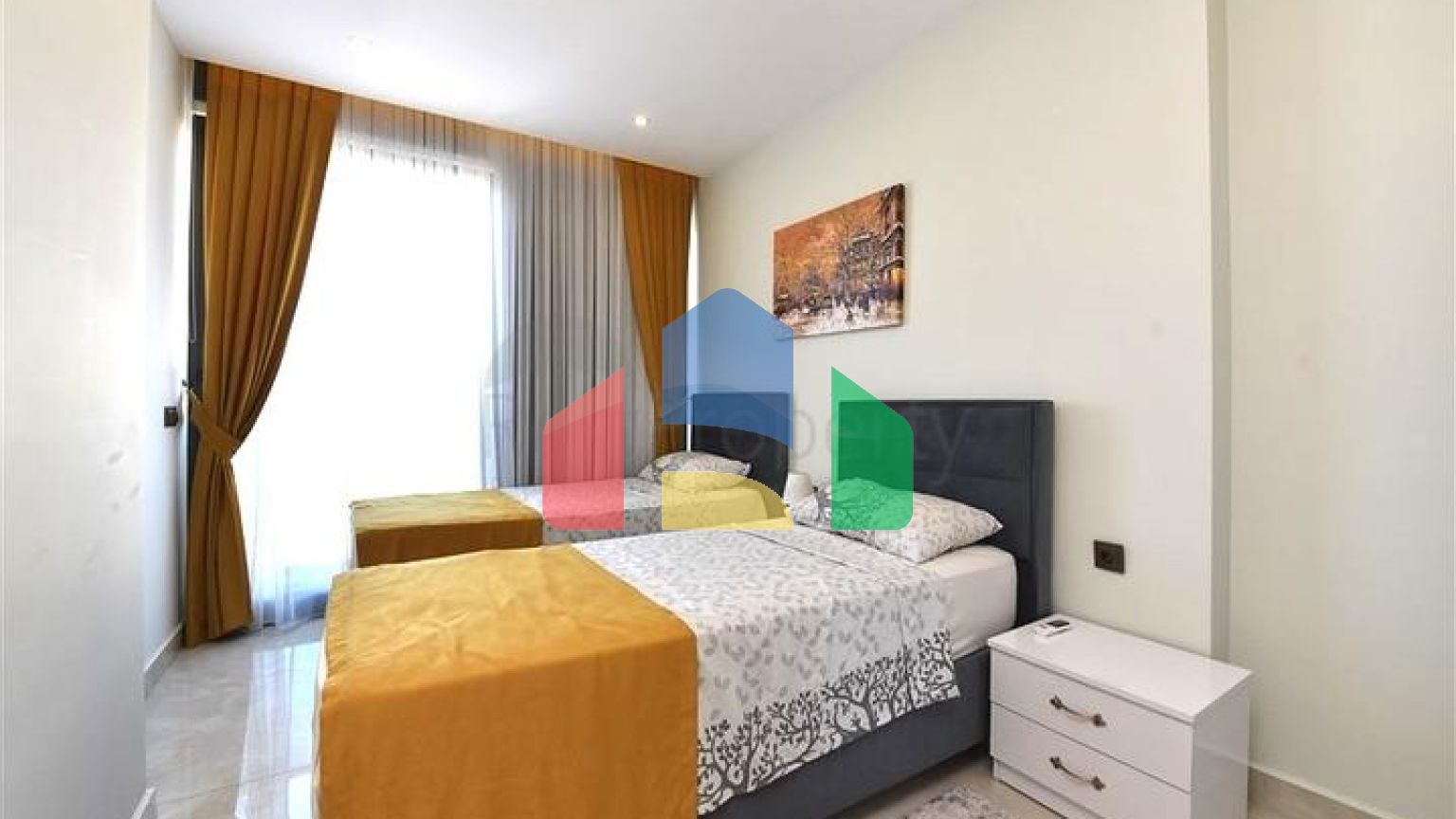 Трикімнатна квартира з панорамним видом на море