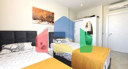 Трикімнатна квартира з панорамним видом на море Трикімнатна квартира з панорамним видом на море