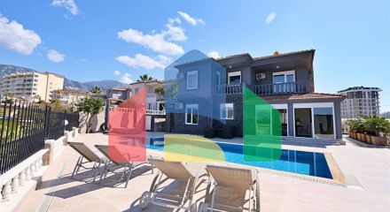 Furnished villa in the center of Mahmutlar
