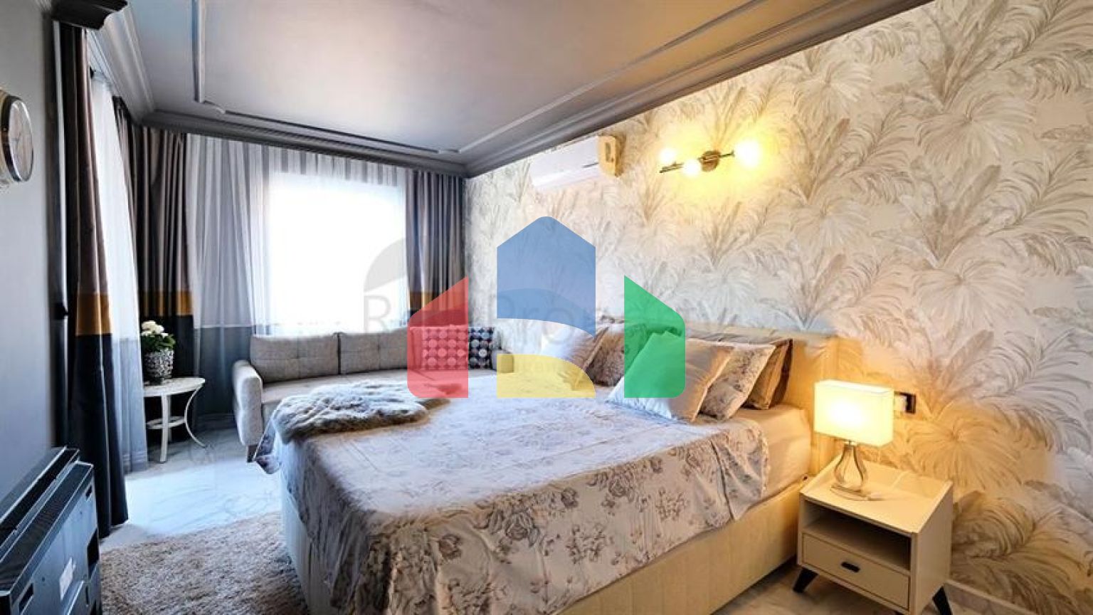 Меблированная вилла в центре Махмутлара