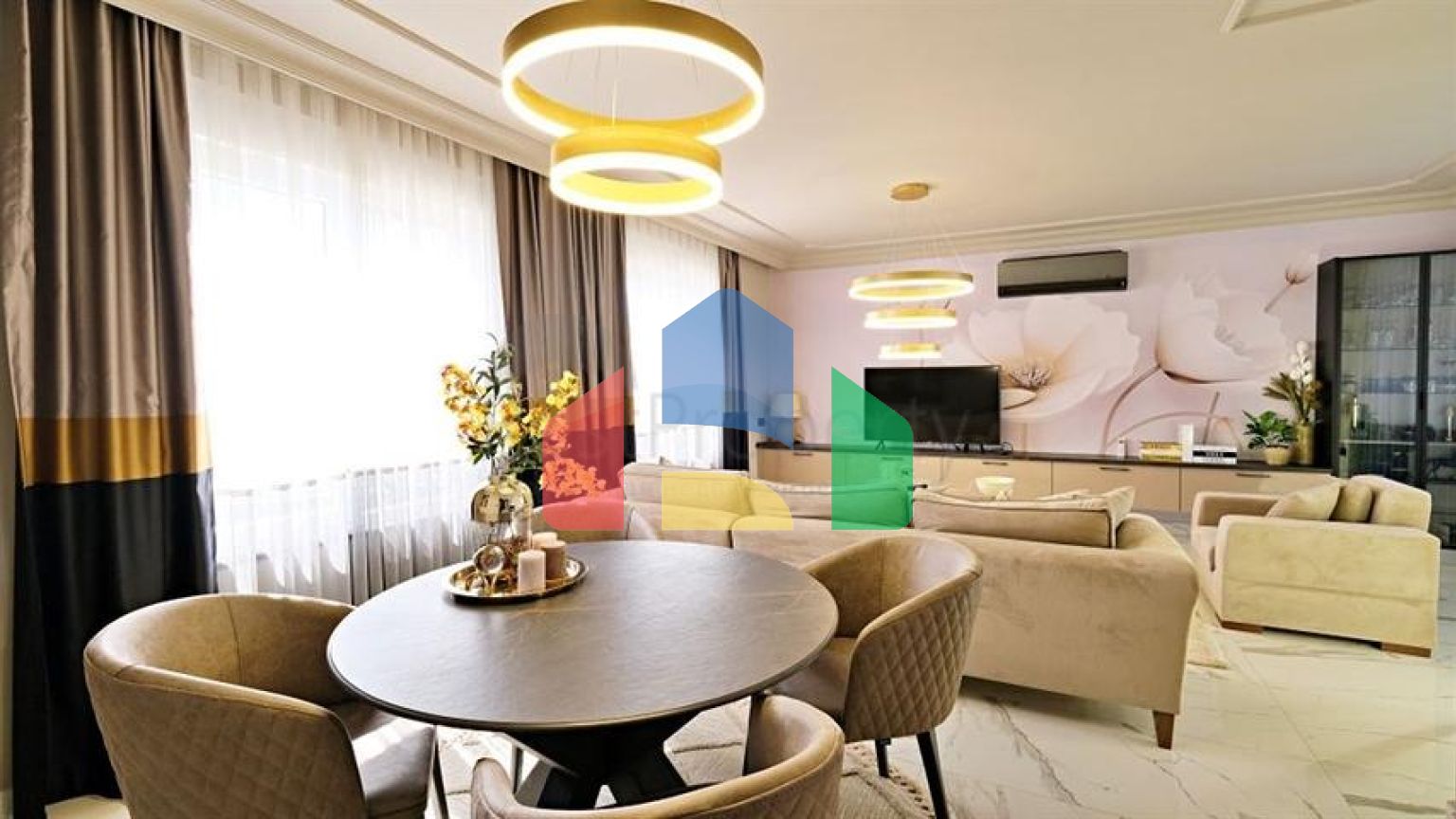 Меблированная вилла в центре Махмутлара