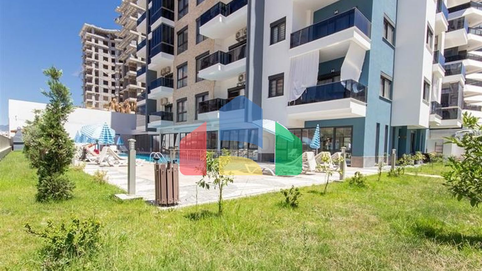 Квартира 1+1 в районе Махмутлар