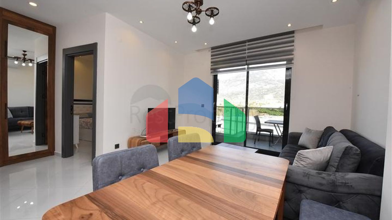 Квартира 1+1 в элитном проекте района Махмутлар