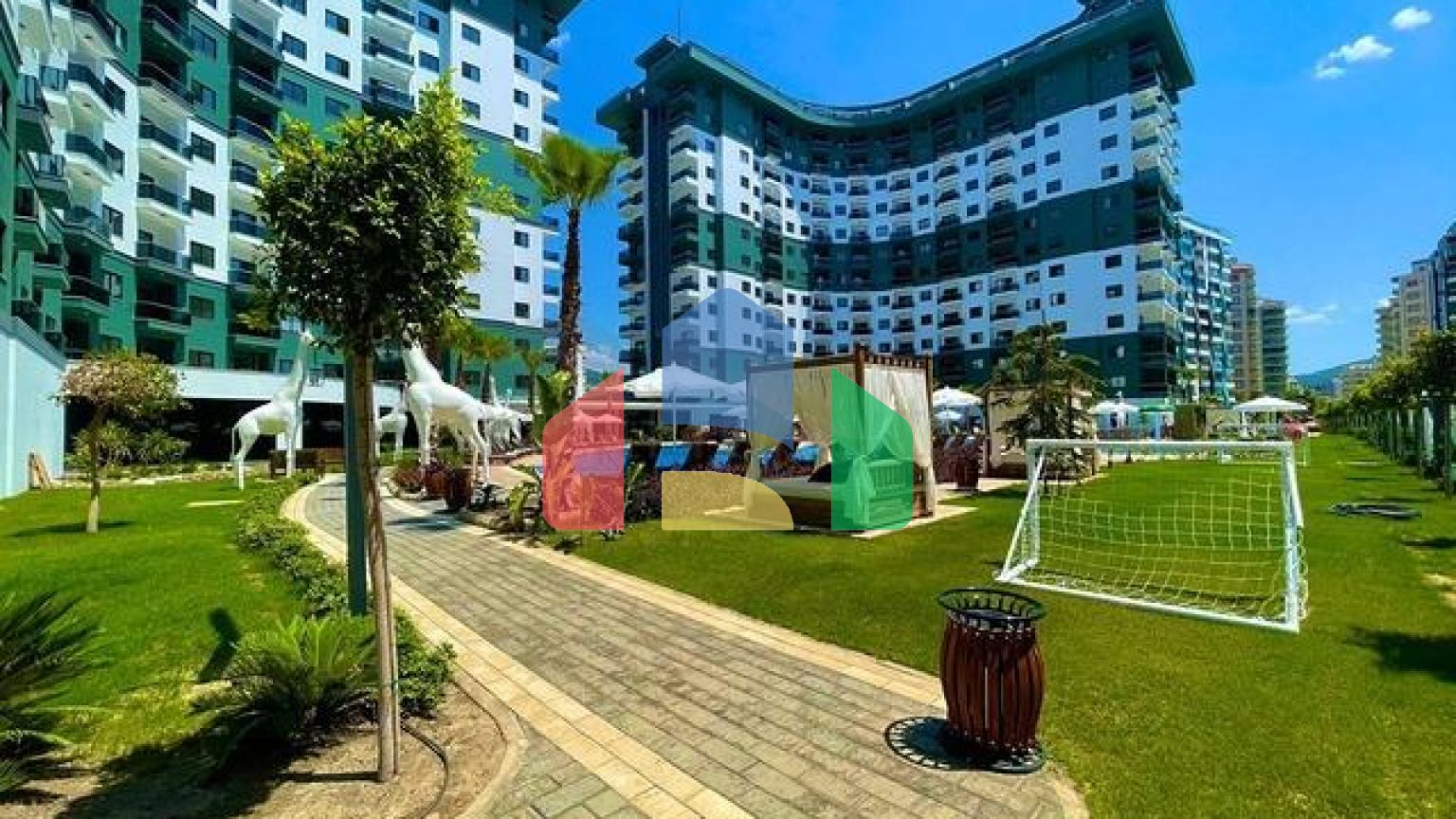 Квартира 1+1 в элитном проекте района Махмутлар