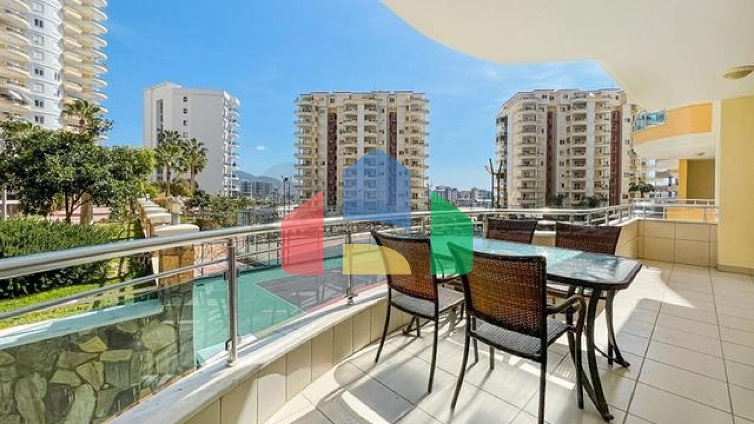 Линейна квартира 3+1 для большой семьи