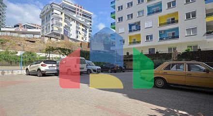 Простора квартира 3 + 1 з меблями і технікою в районі Махмутлар