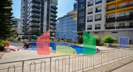 Простора квартира 3 + 1 з меблями і технікою в районі Махмутлар