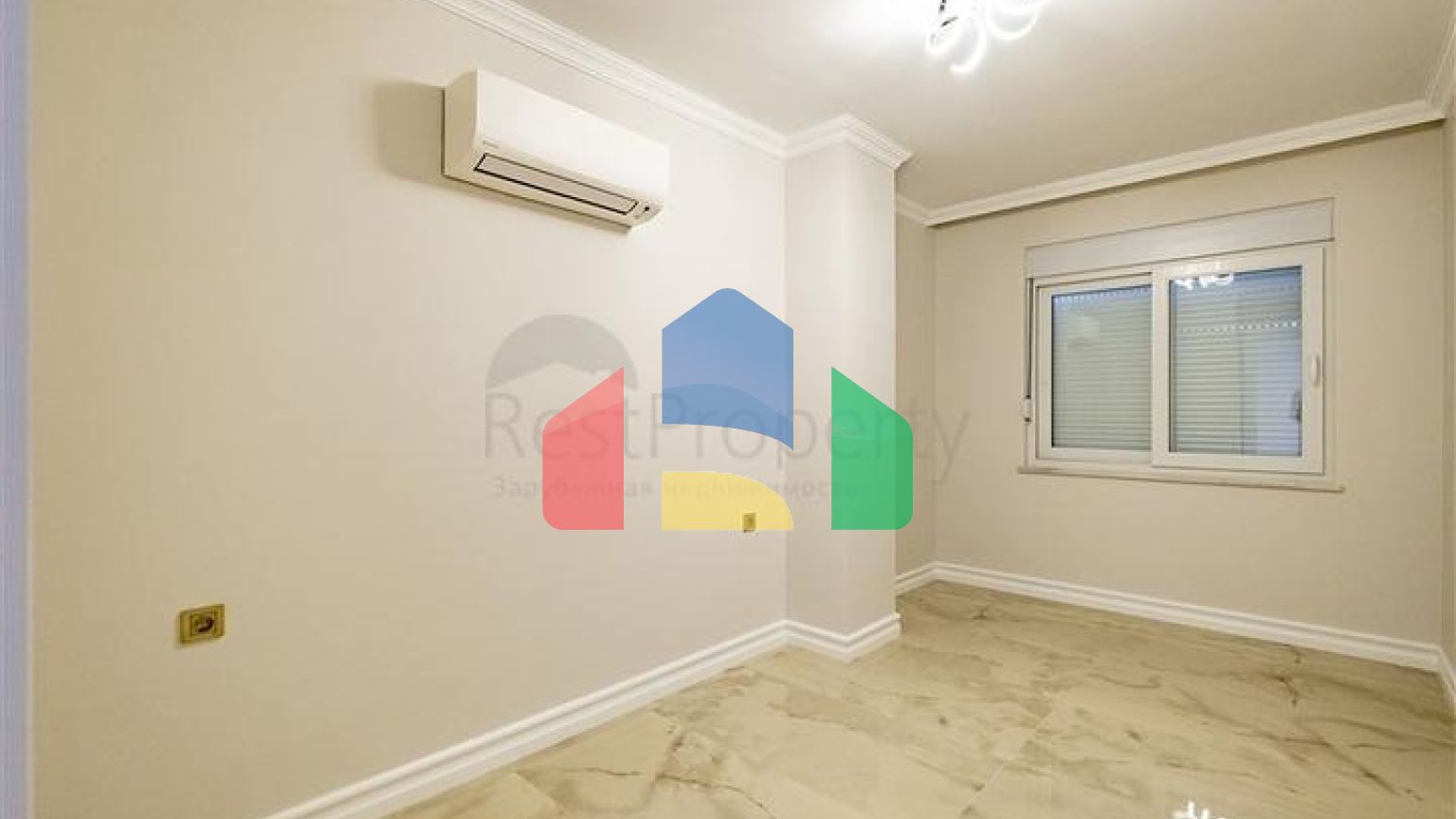 Трехкомнатная квартира в новом комплексе