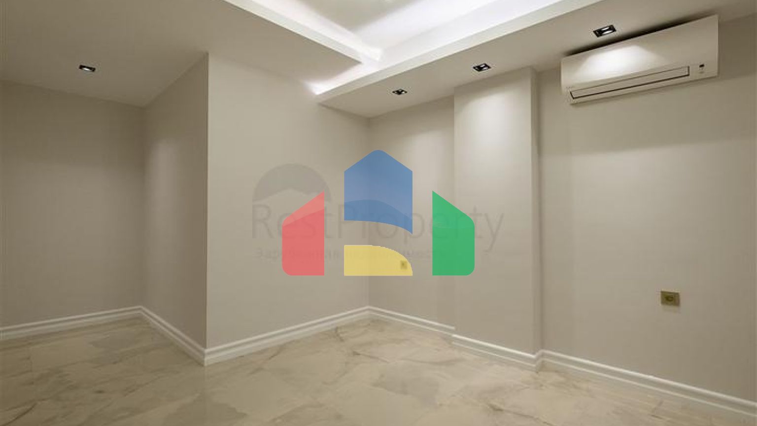 Трехкомнатная квартира в новом комплексе