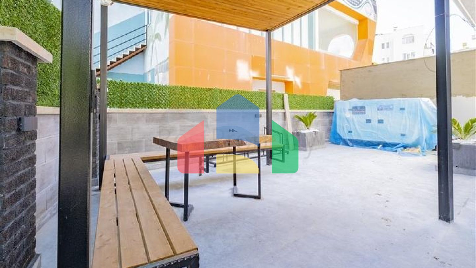 Трехкомнатная квартира в новом комплексе