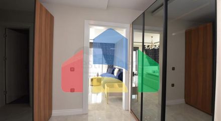 Просторий пентхаус на першій береговій лінії