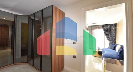 Просторий пентхаус на першій береговій лінії