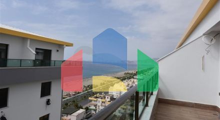 Просторий пентхаус на першій береговій лінії