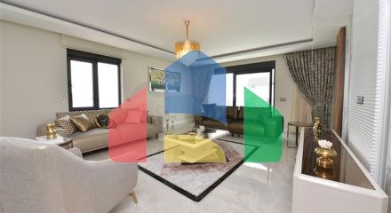 Просторий пентхаус на першій береговій лінії