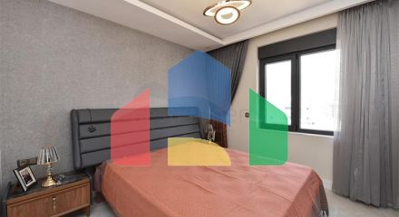 Просторий пентхаус на першій береговій лінії