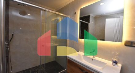 Просторий пентхаус на першій береговій лінії