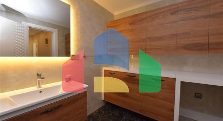 Просторный пентхаус на первой береговой линии