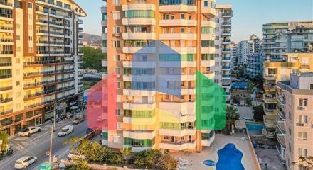 Затишна трикімнатна квартира в 150 м від моря