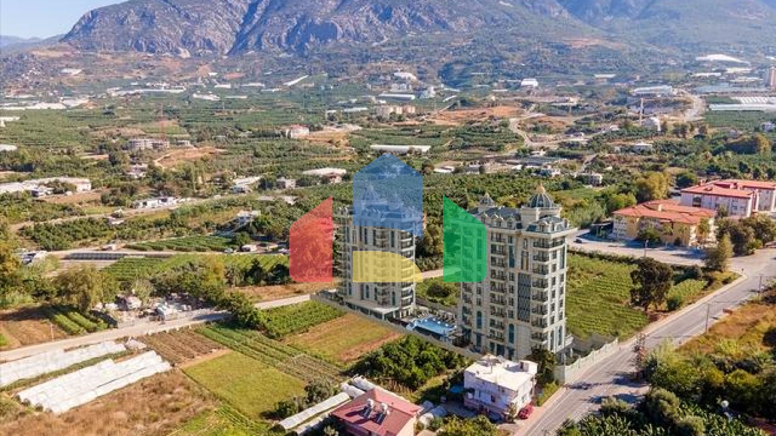 Новый строящийся комплекс в районе Махмутлар