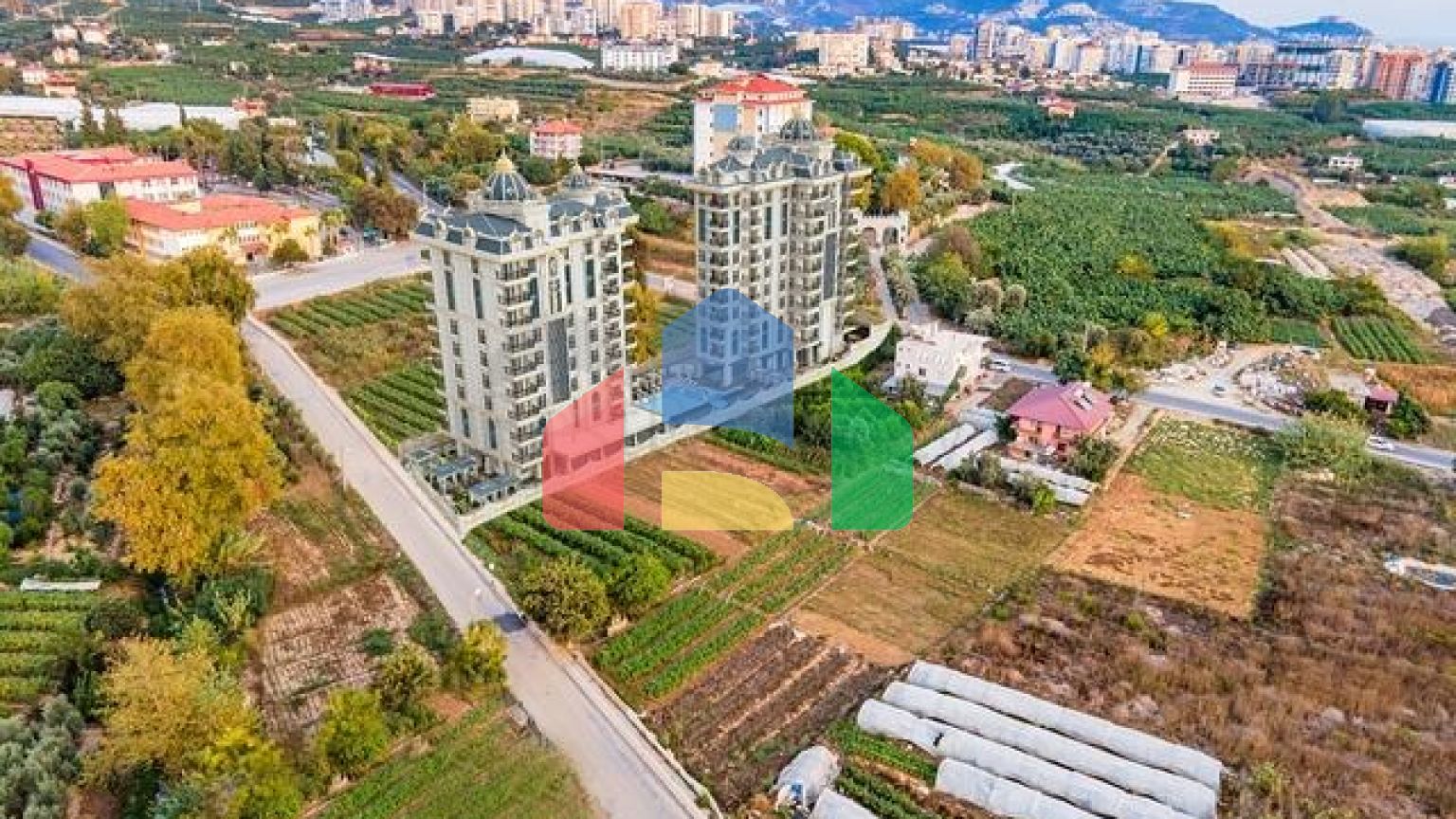 Новый строящийся комплекс в районе Махмутлар