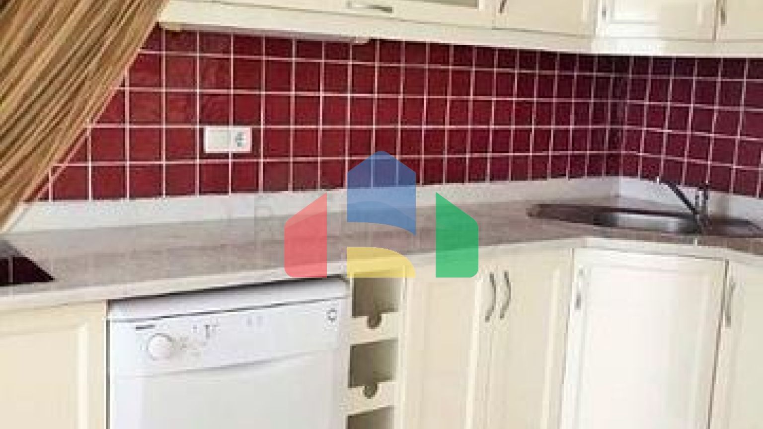 Меблированный пентхаус в комплексе в районе Махмутлар