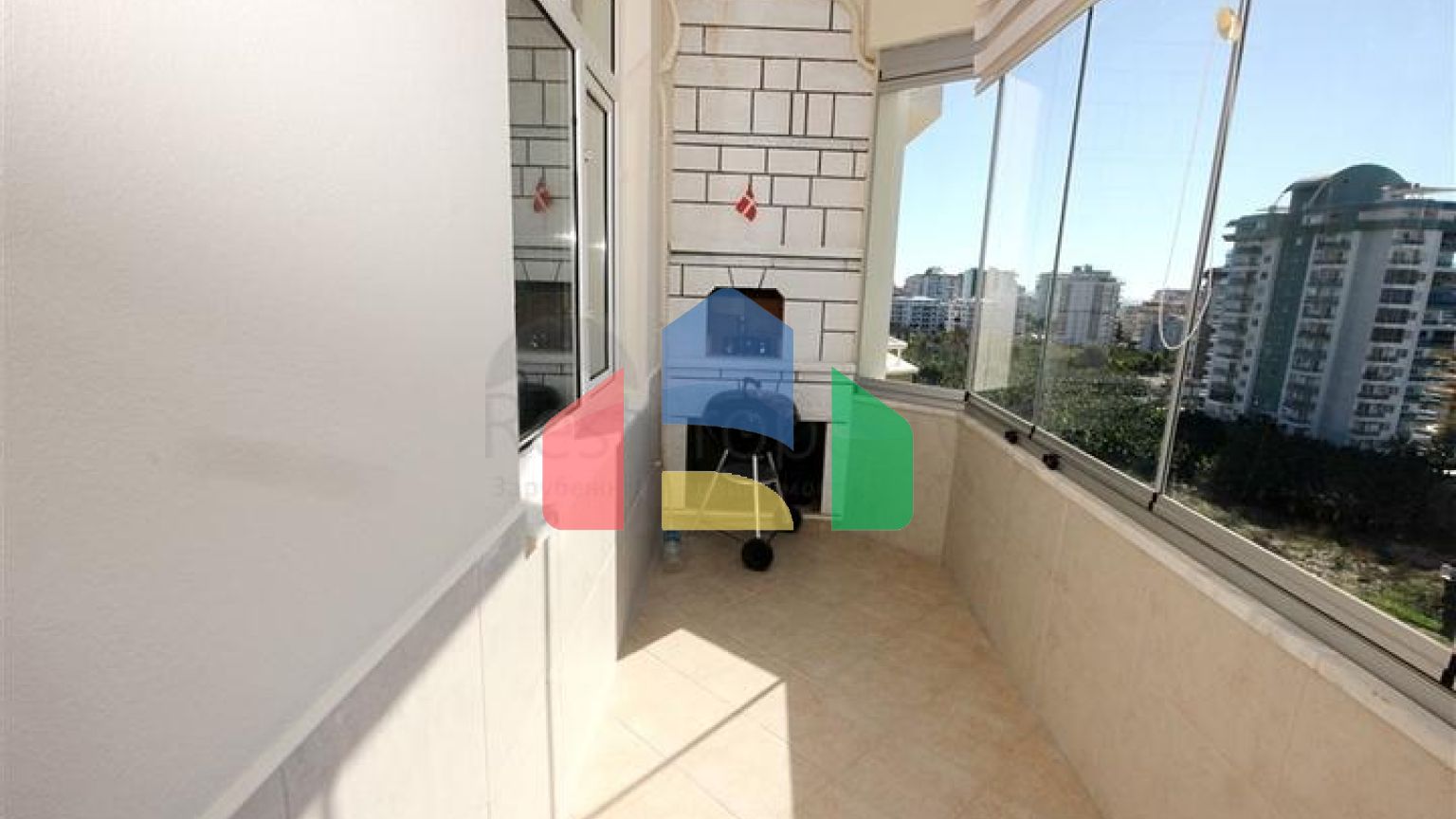 Квартира планировкой 2+1 в районе Махмутлар