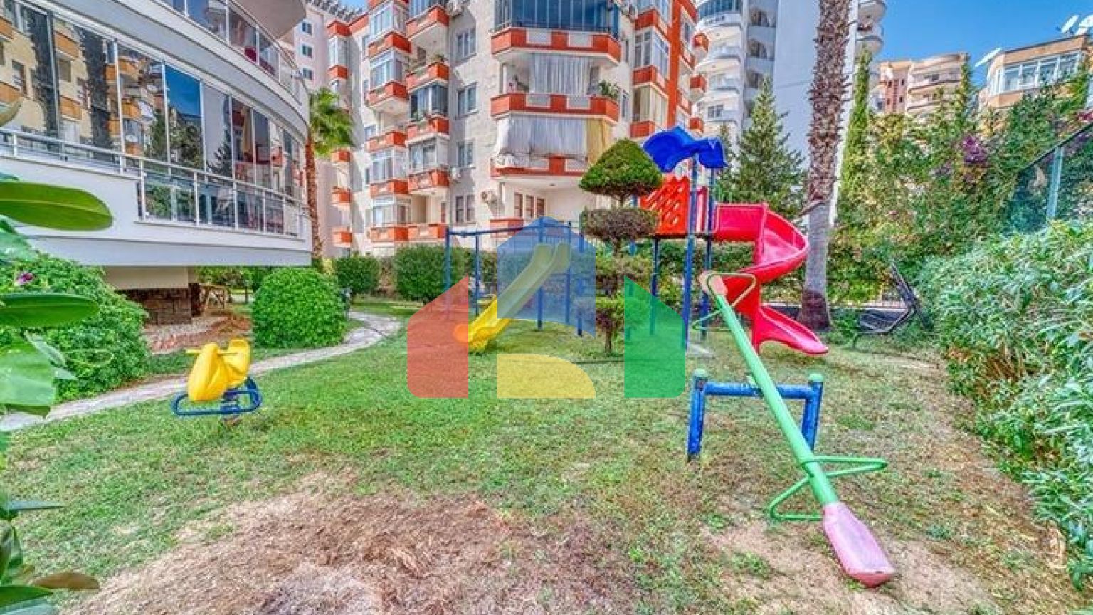 Пентхаус 3+1  в популярном районе