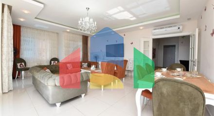2+1 apartment with separate kitchen 125 m from the sea in Mahmutlar district