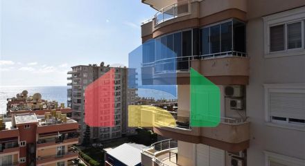 2+1 apartment with separate kitchen 125 m from the sea in Mahmutlar district