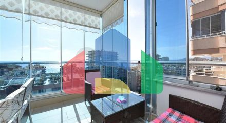 Квартира 2+1 с отдельной кухней в 125 м от моря в районе Махмутлар