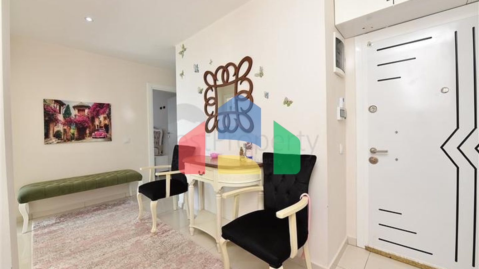 Квартира 2+1 с отдельной кухней в 125 м от моря в районе Махмутлар