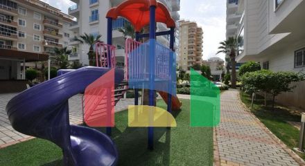 Квартира 2+1 с отдельной кухней в 125 м от моря в районе Махмутлар