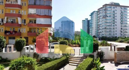 Квартира 1 + 1 в районі Махмутлар на відстані всього 350 метрів до моря