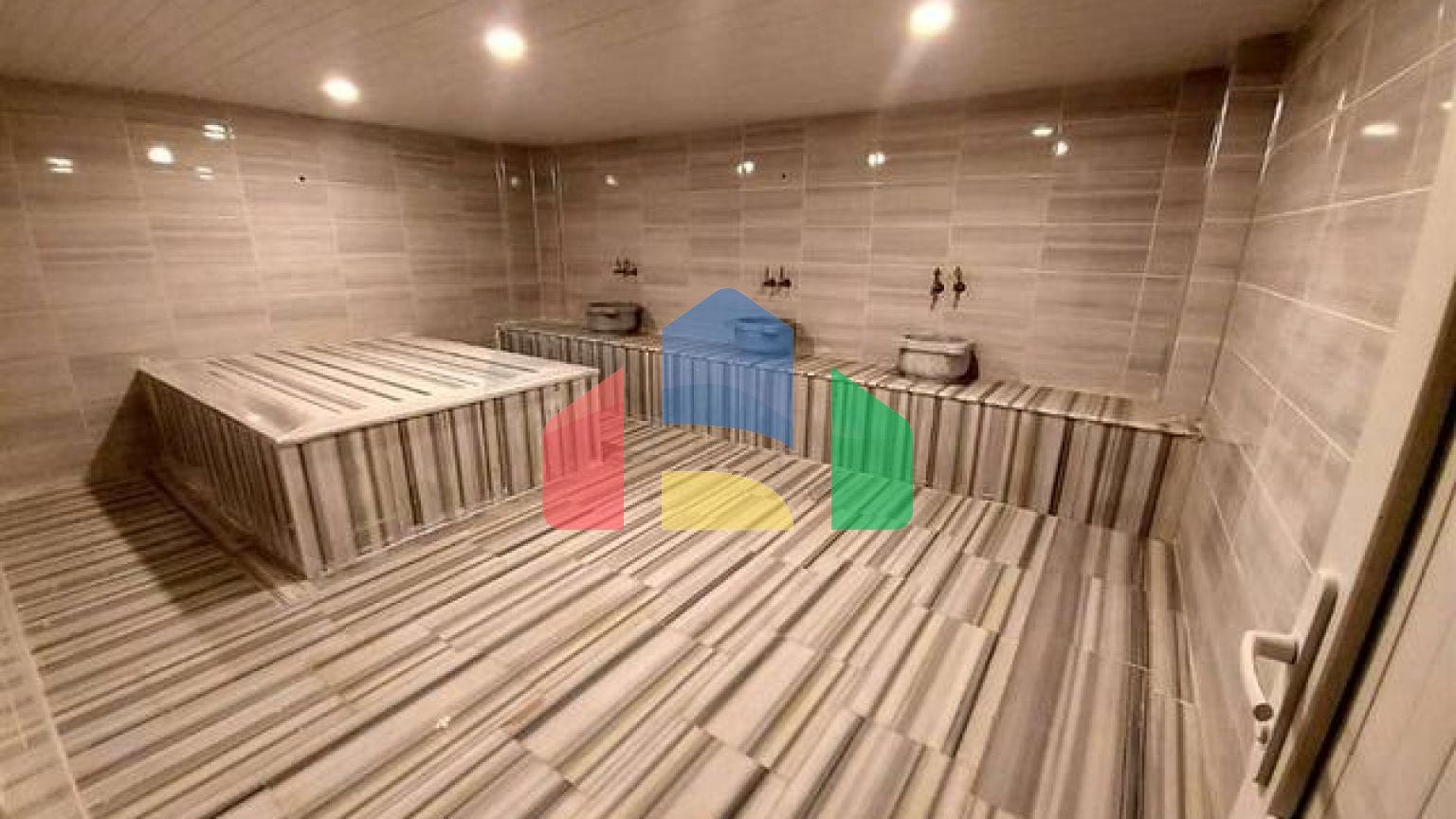 Квартира 1+1 в районе Махмутлар на расстоянии всего 350 метров до моря