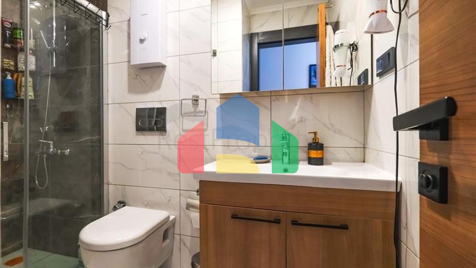 Уютная меблированная квартира в комплексе с богатой инфраструктурой