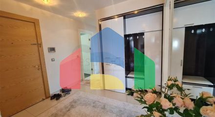 Простора квартира 3 + 1 в комплексі преміум сегменту