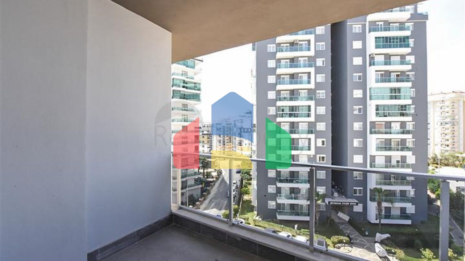 Пентхаус планировкой 2+1 в районе Махмутлар