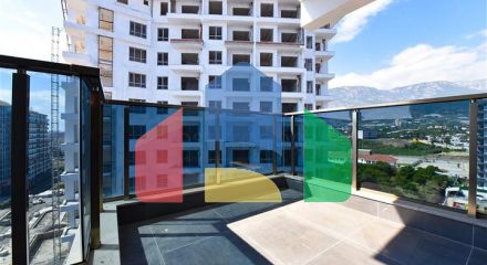 2+1 penthouse in the very center of Mahmutlar