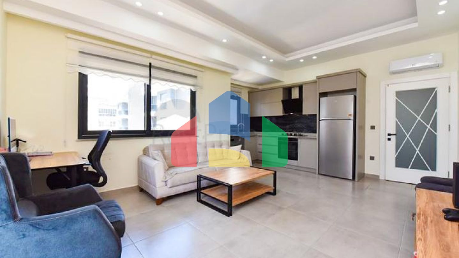 Пентхаус 2+1 в самом центре Махмутлара