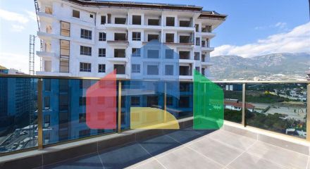 Пентхаус 2+1 в самом центре Махмутлара