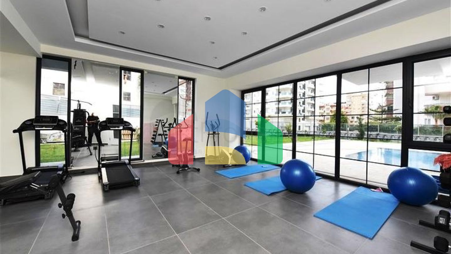 Пентхаус 2+1 в самом центре Махмутлара