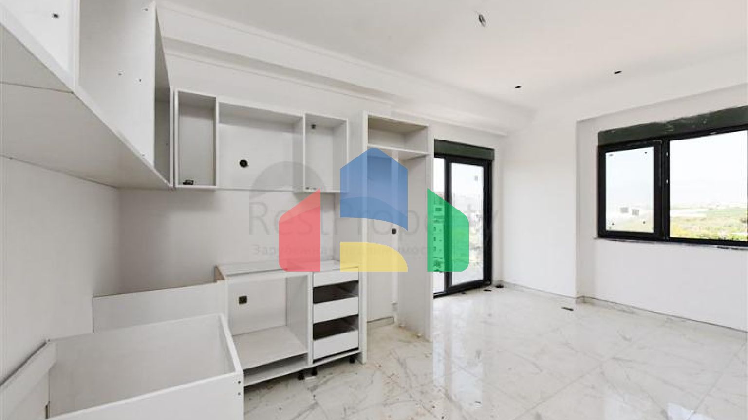 Квартира 1+1 в новом доме в районе Махмутлар