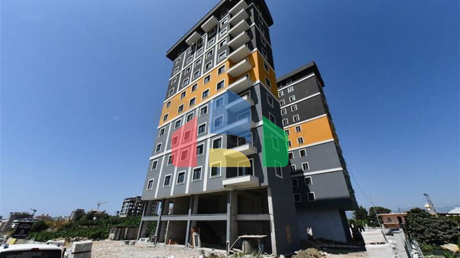 Квартира 1+1 в новом доме в районе Махмутлар