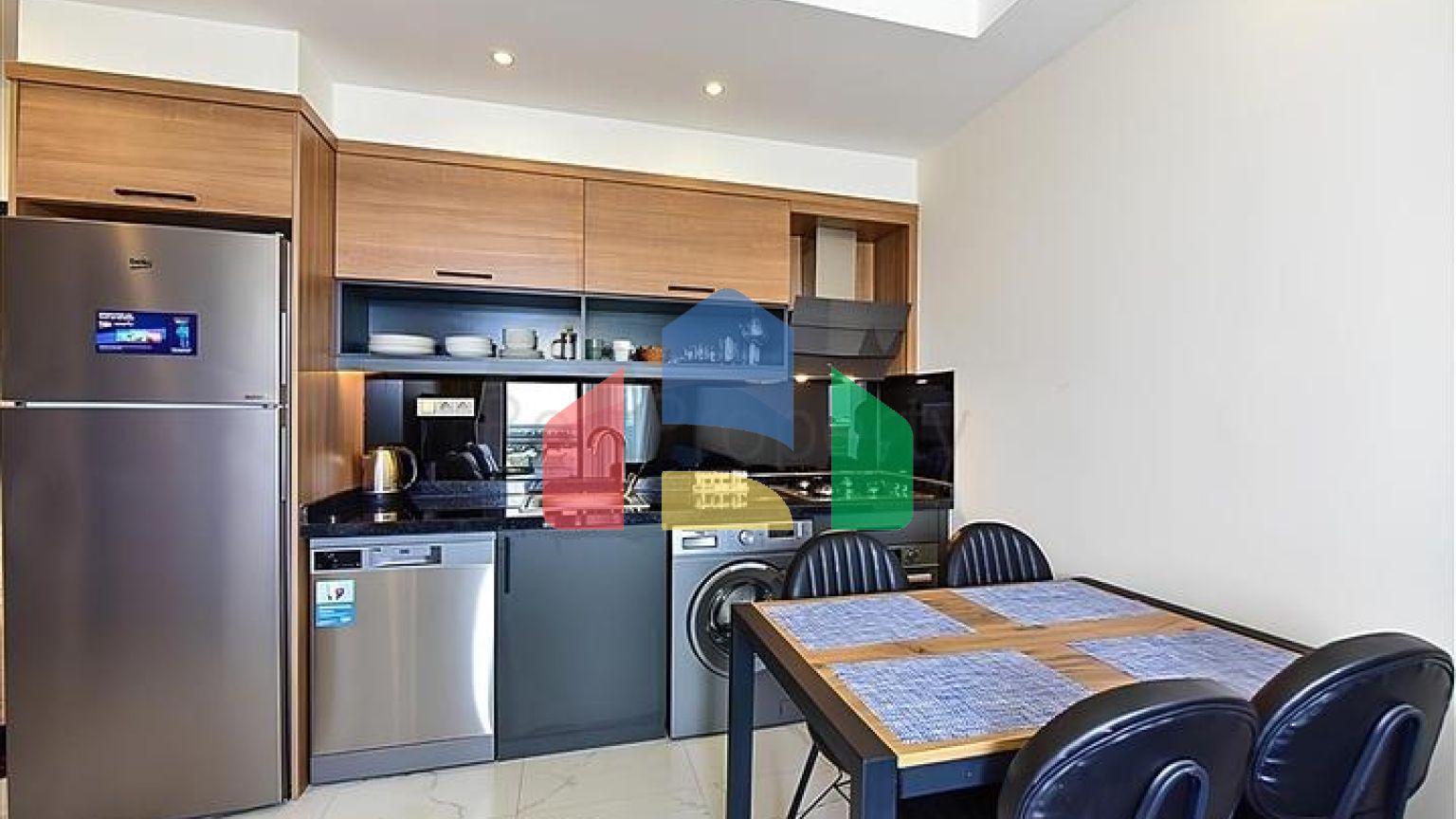 Квартира 1+1 в новом комплексе в районе Махмутлар