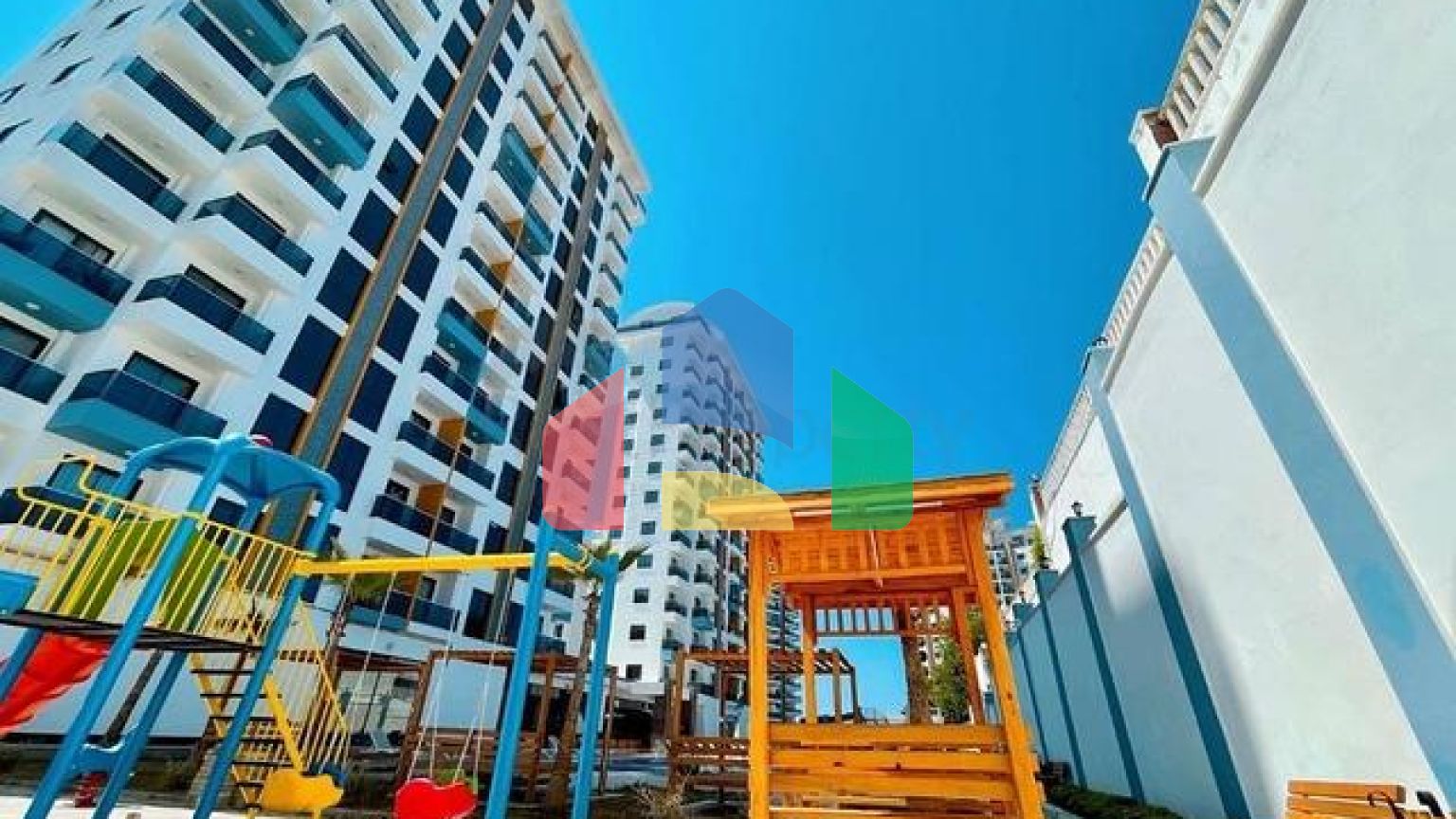 Квартира 1+1 в новом комплексе в районе Махмутлар