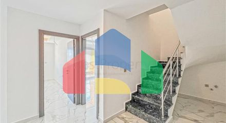 Пенхаус с видом на море в районе Махмутлар