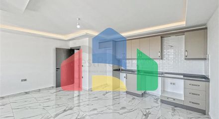 Пенхаус с видом на море в районе Махмутлар